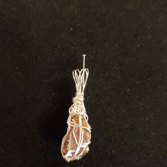 Bismuth and Seed Pearl's Wire Wrapped - Picture 4 of 5